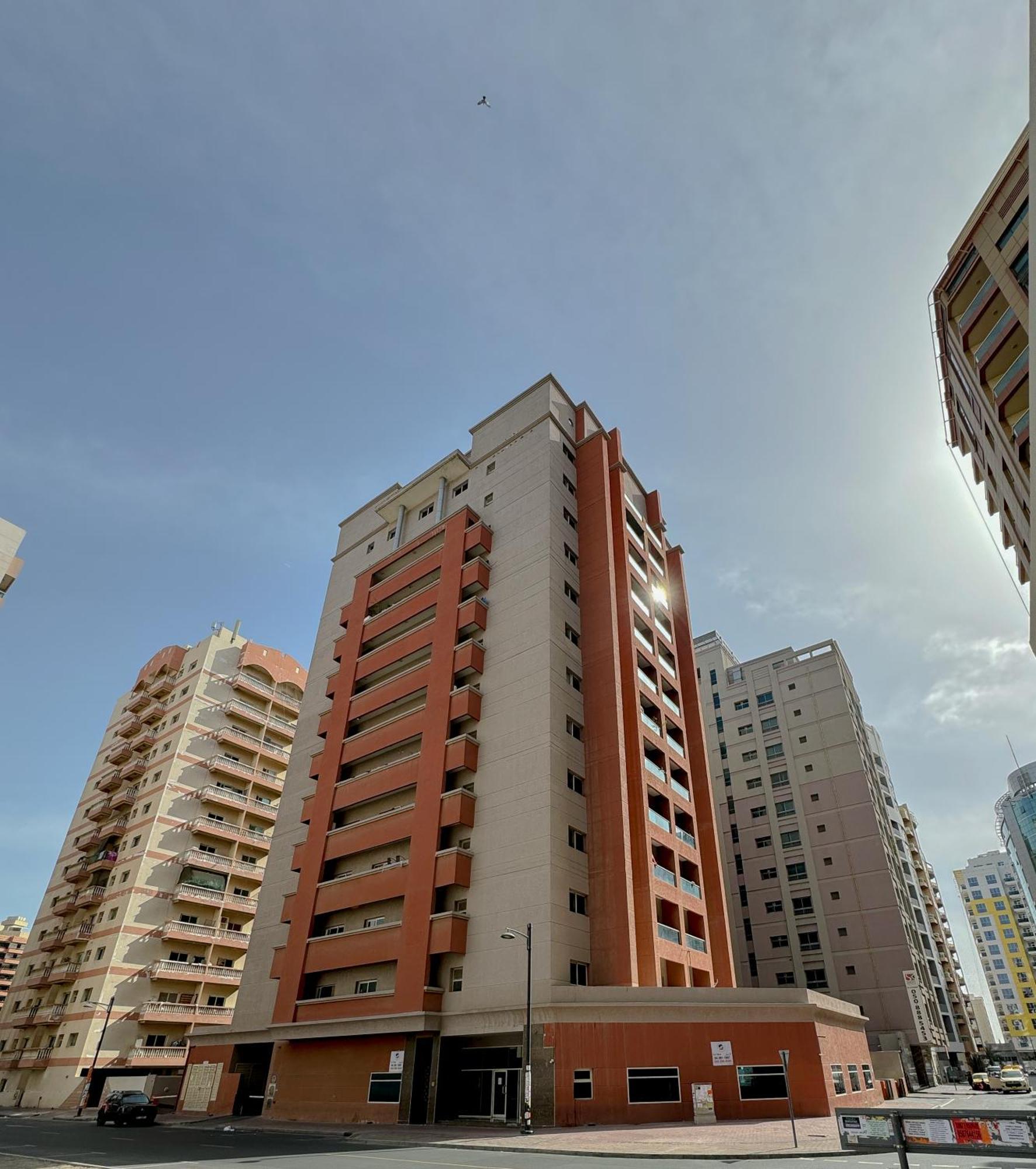Nahda Star Residence - Home Stay Dubái Exterior foto